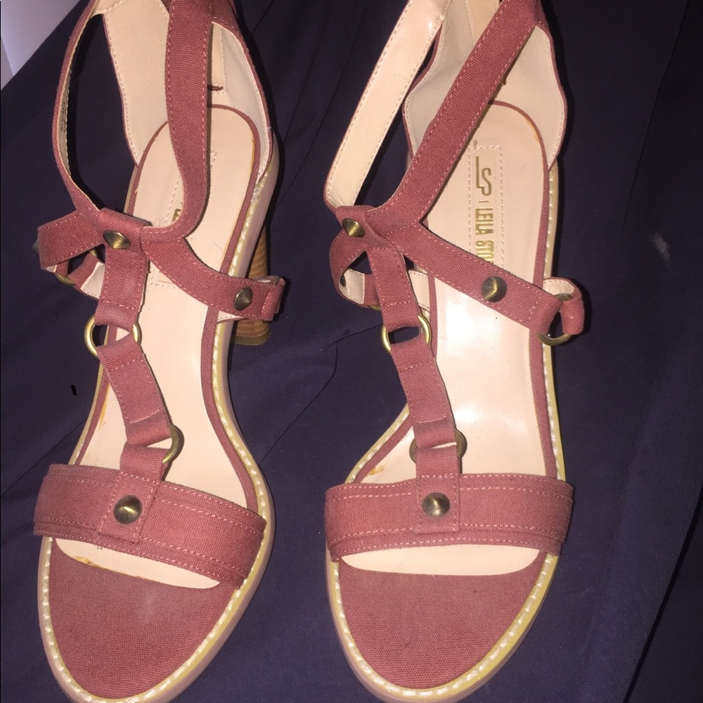 Rust colored strappy heels.